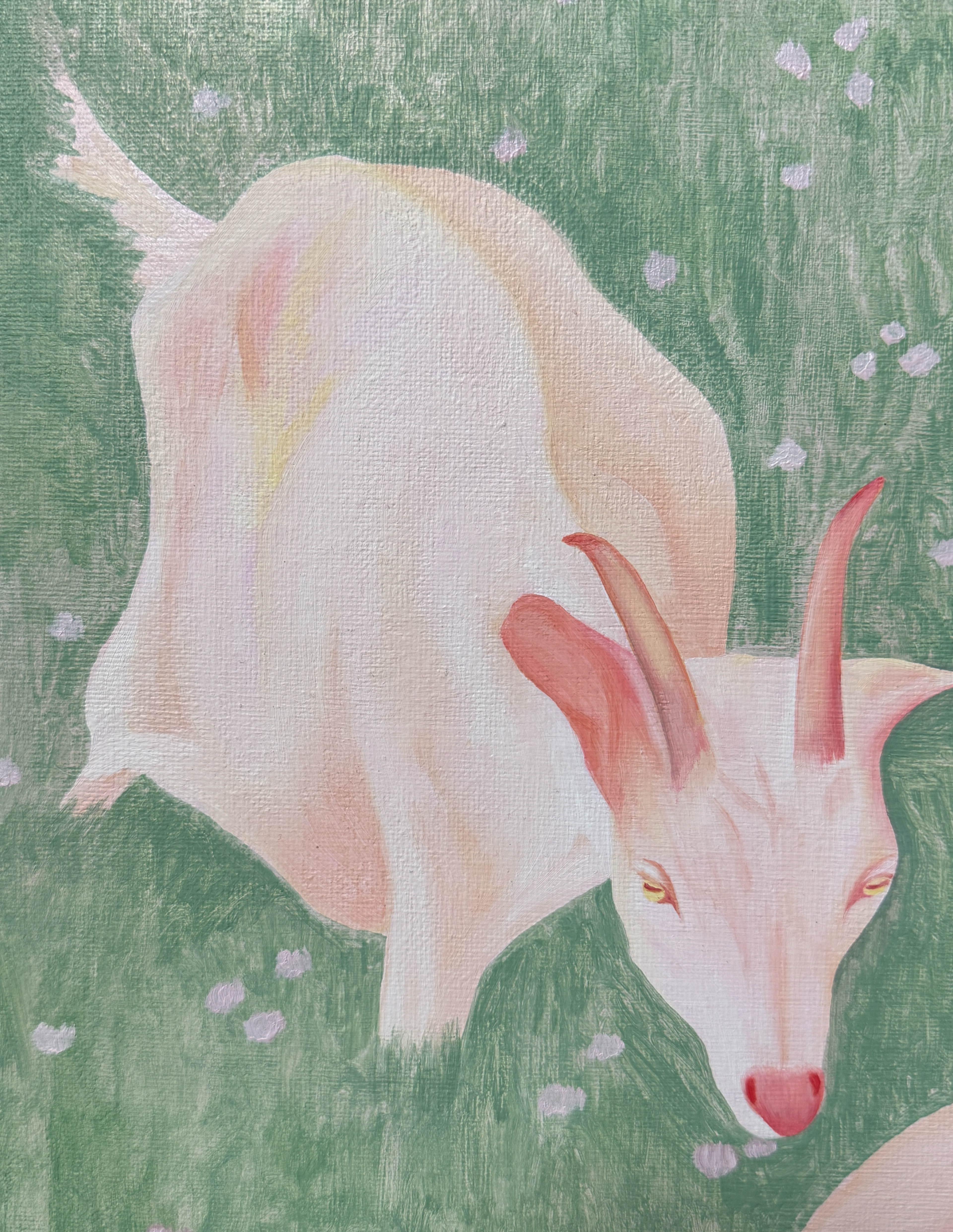 Фрагмент картины, изображающий светлого козла с розовыми рогами и ушами на зеленом фоне с белыми цветами, выполненный маслом на картоне